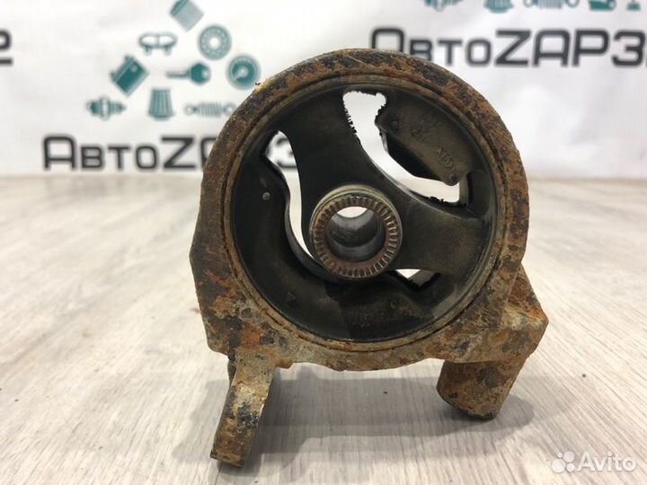 Опора двигателя передняя Kia Rio G4EE 2005 2006