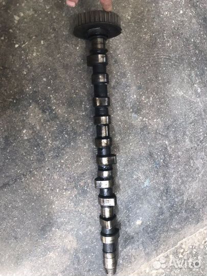 Распредвал 2.5тди aat,ael