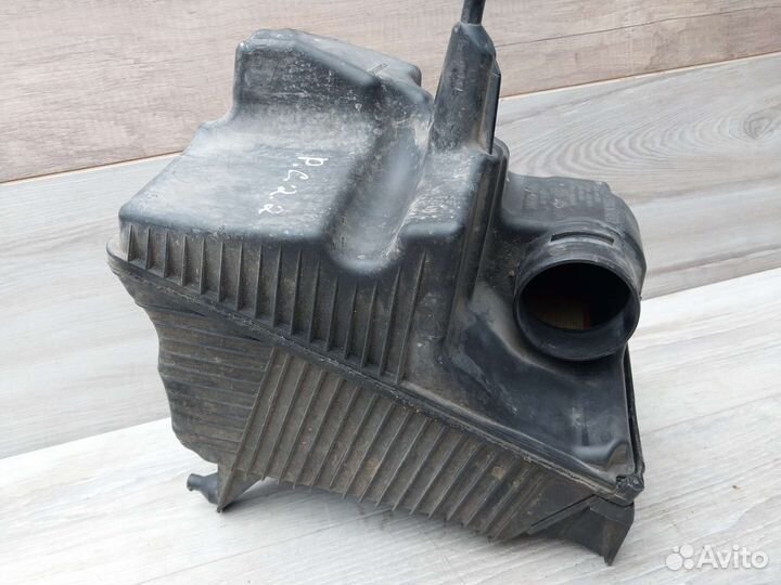 Корпус воздушного фильтра Renault Scenic 2