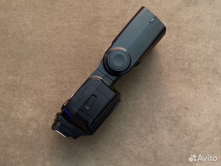 Вспышка yongnuo speedlite YN968C