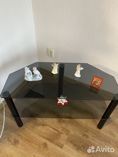 Продаю тумбу