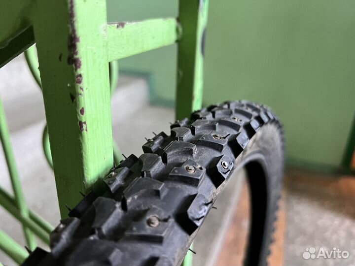 Велопокрышка шипованная зимняя Kenda 26 диаметр