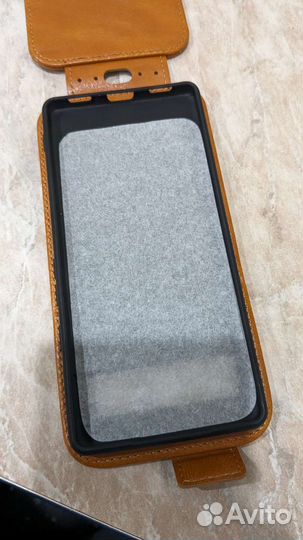 Чехол новый на Pixel 6A