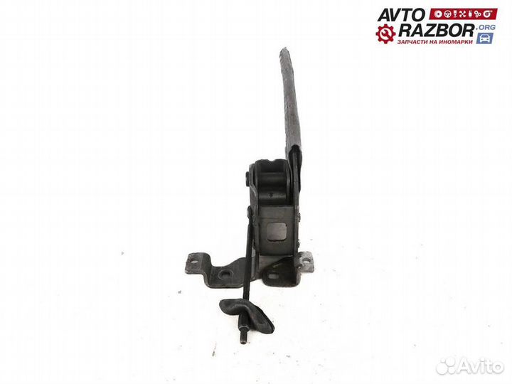 Рычаг стояночного тормоза Skoda Octavia (A5 1Z)