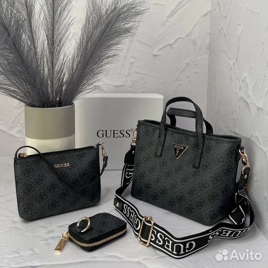 Сумка Guess