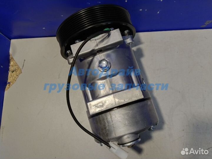 Компрессор кондиционера Рено Премиум Керакс Магнум