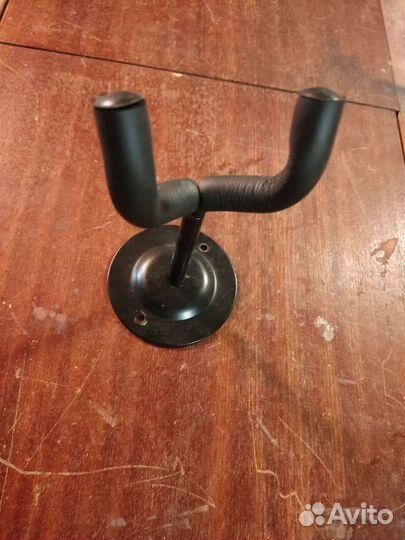 Держатель для гитары настенный