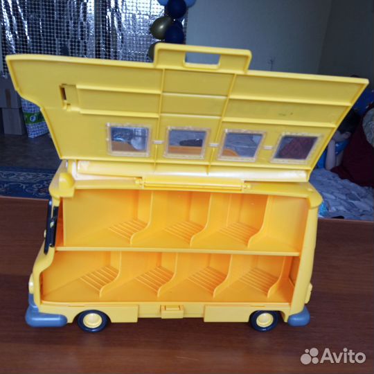Автобус кейс скулби