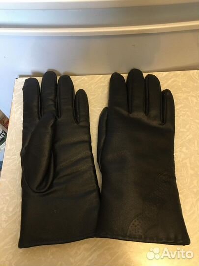 Перчатки кожаные женские новые
