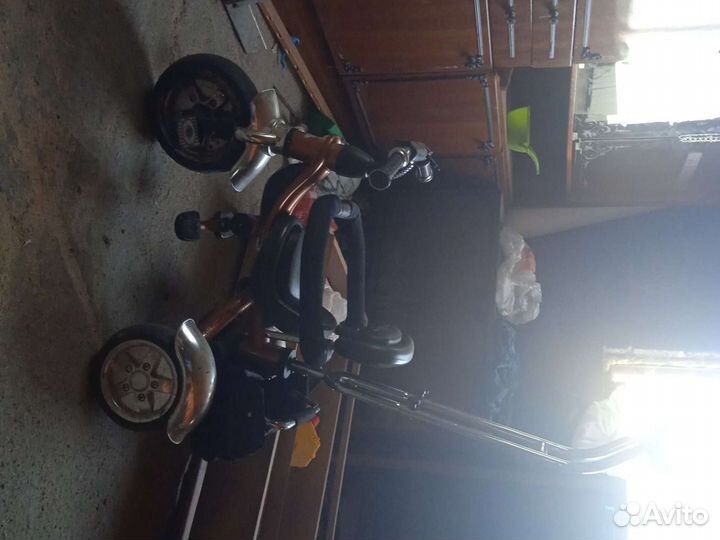 Детский трехколесный велосипед