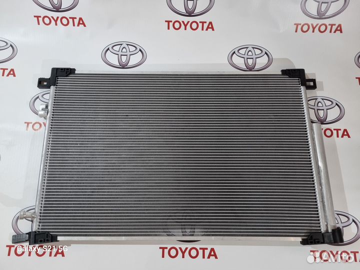 Радиатор кондиционера Toyota Сamry 70
