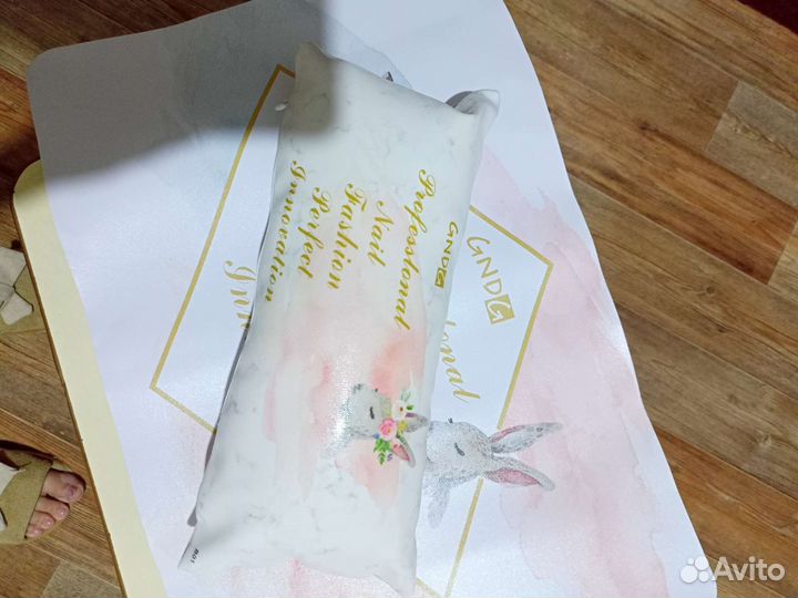 Подставка под руку для маникюра