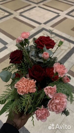 Доставка подарков на праздники