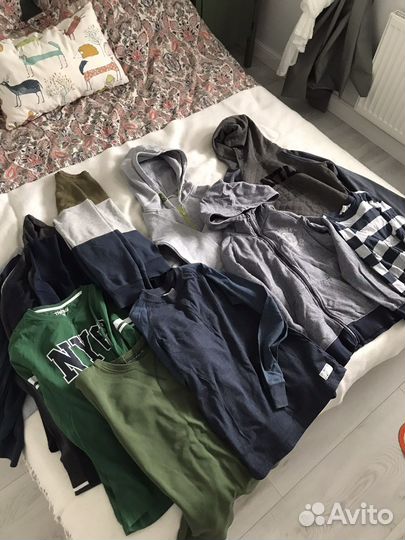 Куртки, джинсы, ветровки, кофты вещи на мальчика