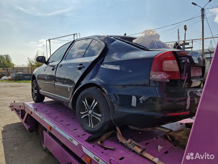 В разборе Skoda Octavia A5 рестайлинг 1,6 BSE МКПП