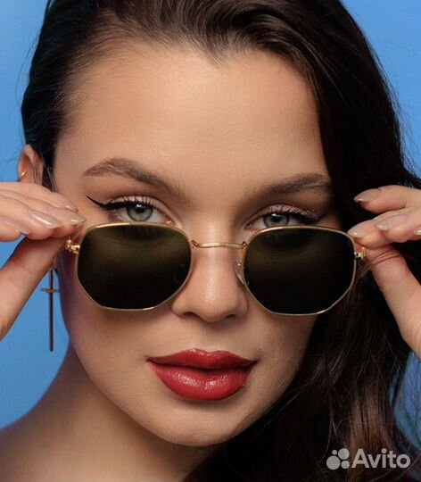 Солнцезащитные очки новые