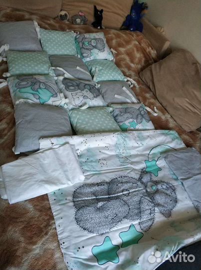 Бортики в детскую кроватку б/у