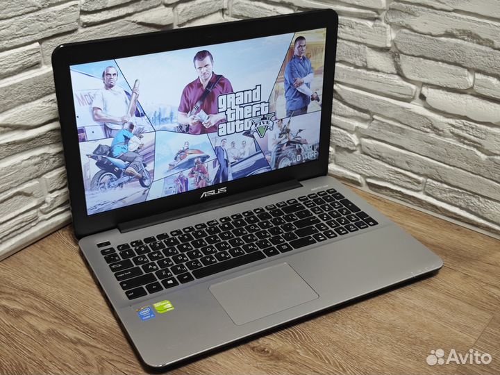 Игровой ноутбук Asus i5/GF820M/2Tb HDD