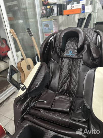 Массажное кресло