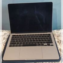 Apple macbook air 2022 m2