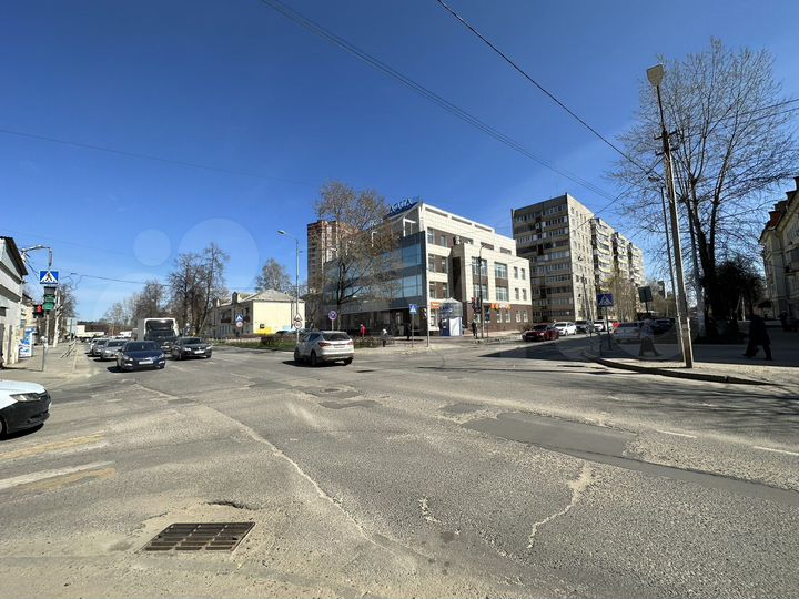 Свободного назначения, 350 м²