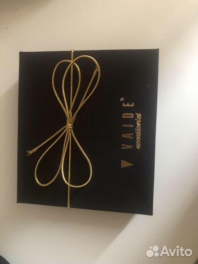 Новые броши в готочнеском стиле новые в упаковках