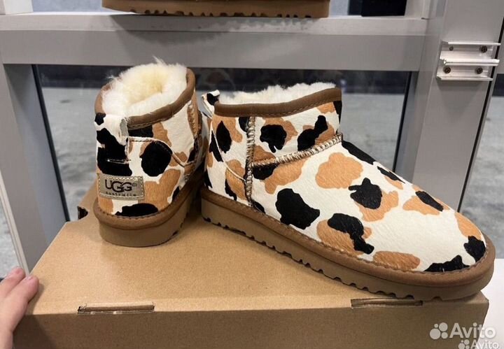 Ugg australia classic mini