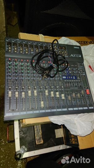 Студия AKG Proel Kоrg Shure Yamaha Roland DMX