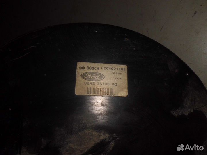 Усилитель тормозов вакуумный (Ford Focus)