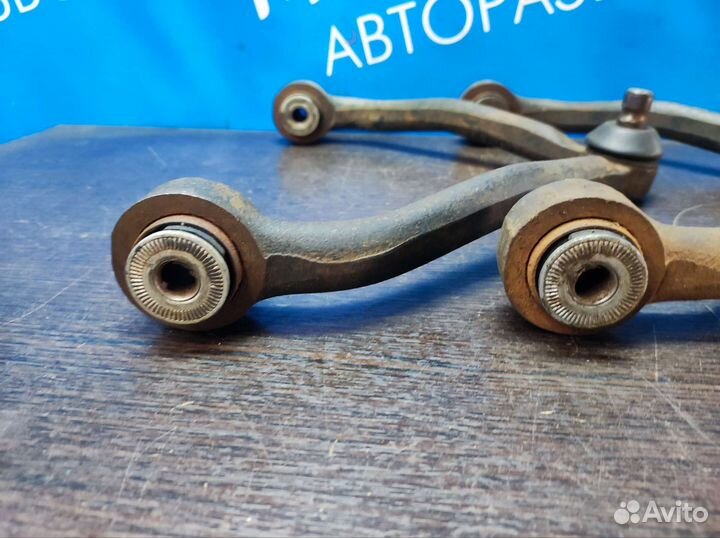 Рычаг передний верхний Kia Sportage 1