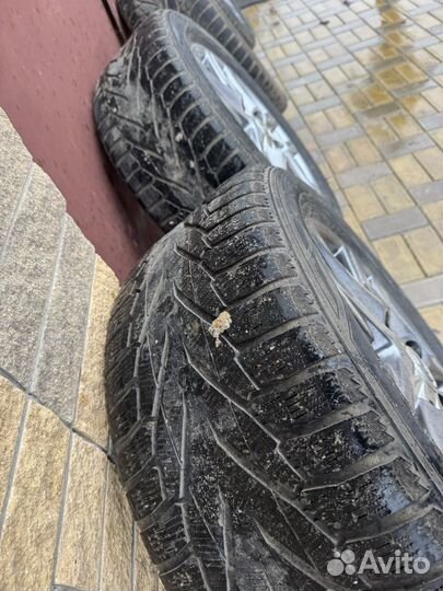 Колёса Nokian Lexus LX 570 275/50/R20