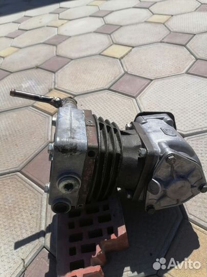 Компресор камаз