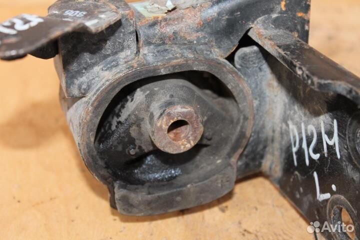 Опора двигателя левая nissan primera P12