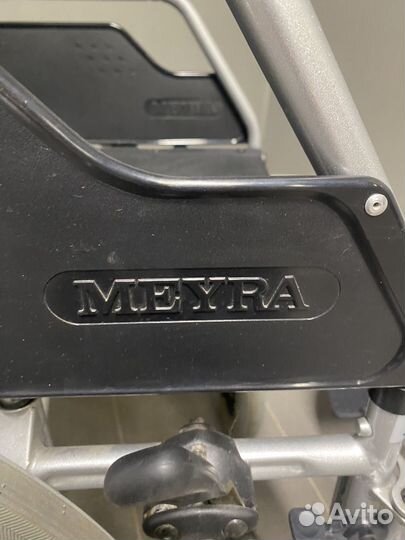 Инвалидная коляска