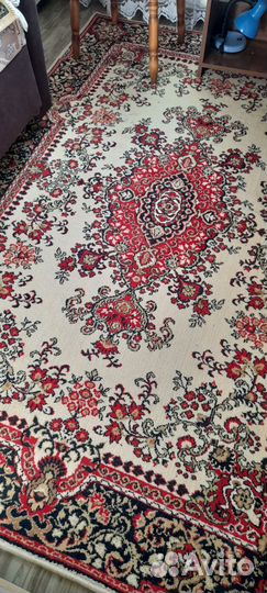 Ковер бу шерстяной