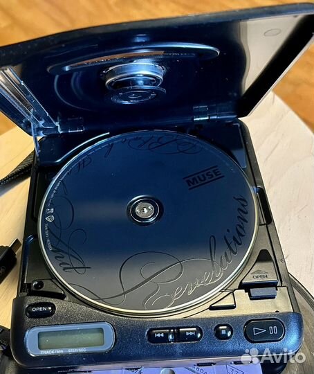 Sony discman d-11
