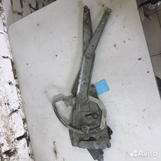 Стеклоподъемник Opel Omega B