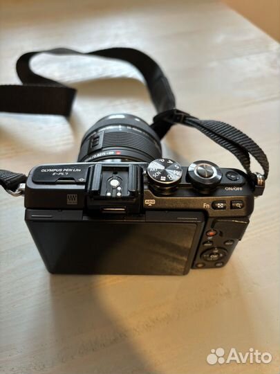 Фотоаппарат olympus PEN lite E-PL7