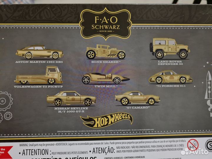 Hot wheels FAO schwarz, машинки из набора