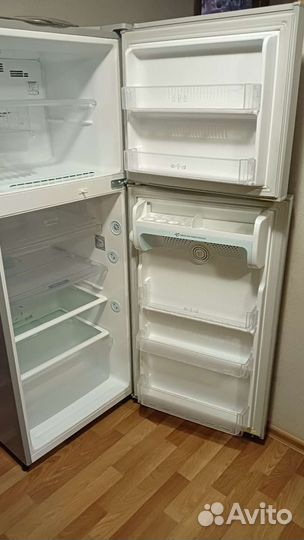 Холодильник бу LG no frost