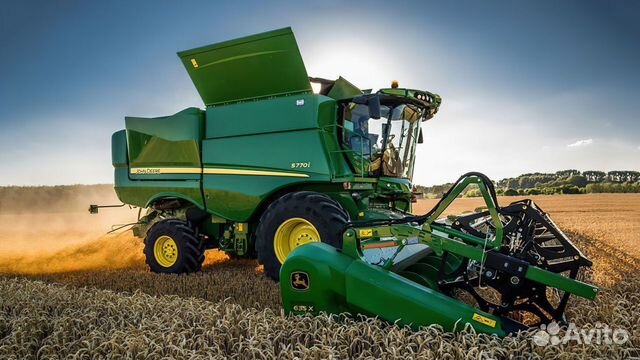 Шнек № AH169020 комбайна John Deere