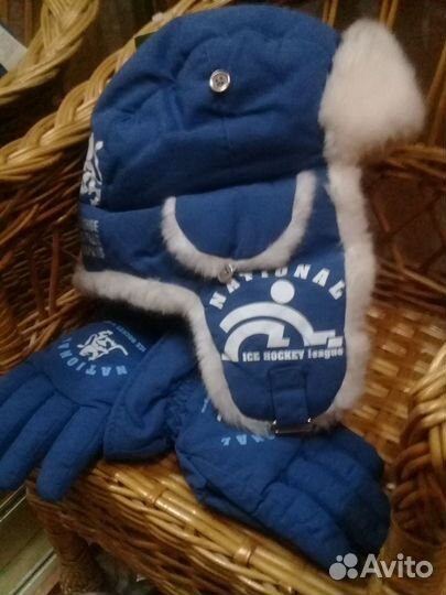 Комплект зимний шапка+перчатки непромокаемые