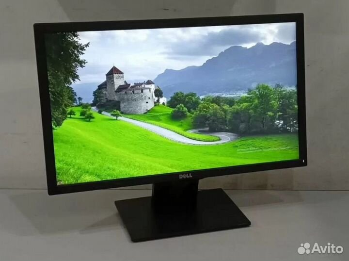 ЖК монитор 23