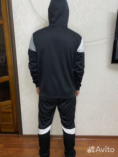 Форма joma