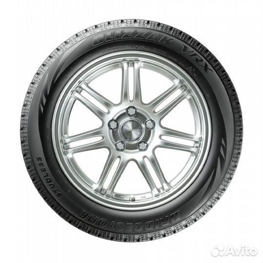 Bridgestone Blizzak VRX 255/45 R18 99S