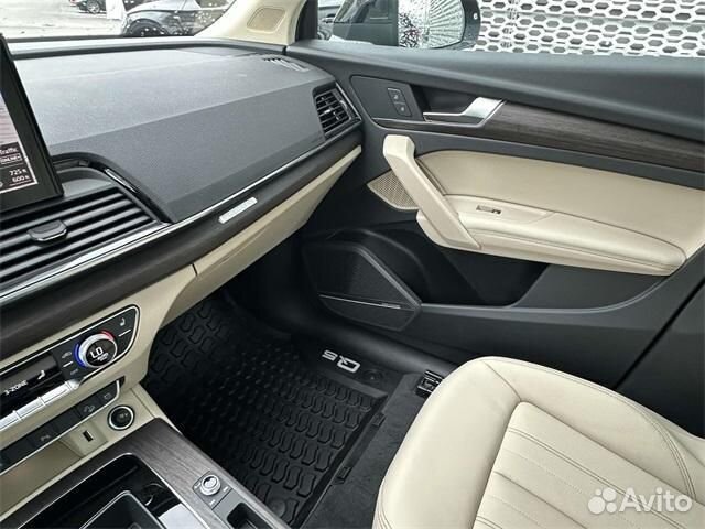 Audi Q5 2.0 AMT, 2023, 17 км