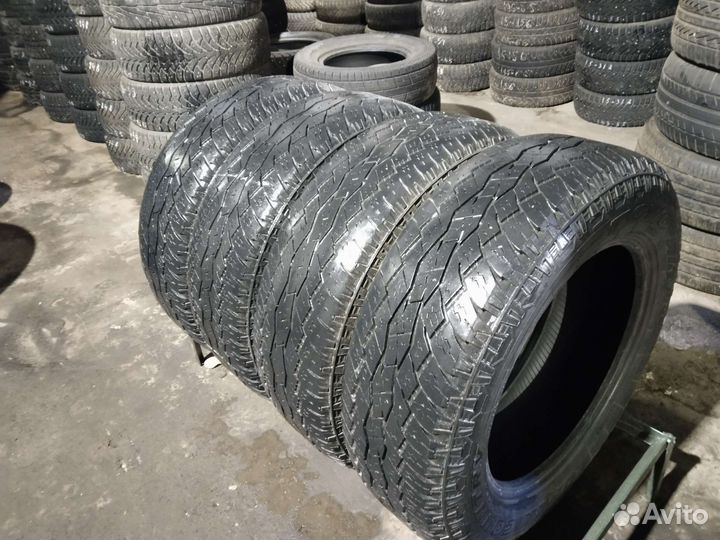 Toyo Open Country A/T Plus 225/65 R17