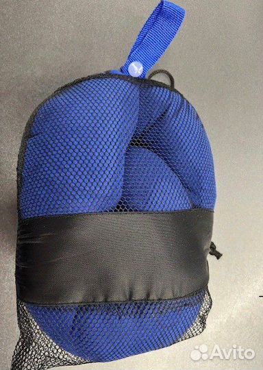 Подушка для путешествий