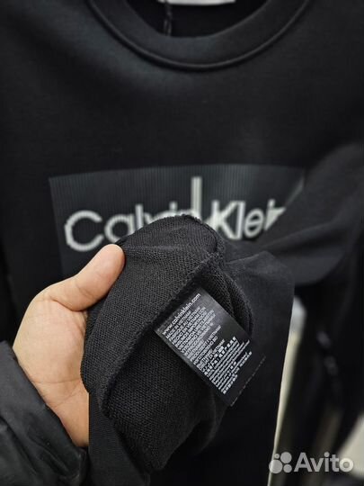 Свитшот мужской новый calvin klein