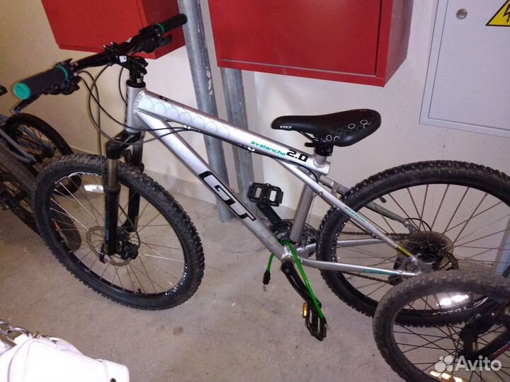 Велосипед GT avalanche 2.0